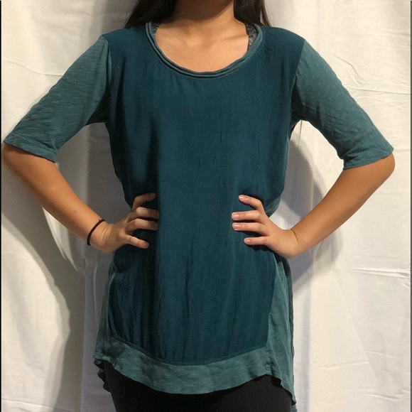 Anthropologie Tops - Anthropologie Left of Center short sleeve blouse S